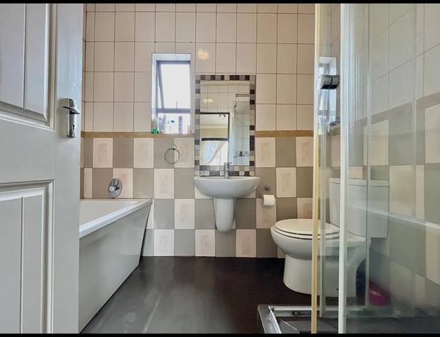 2 BEDROOM PROPERTY TO RENT IN HONEYDEW